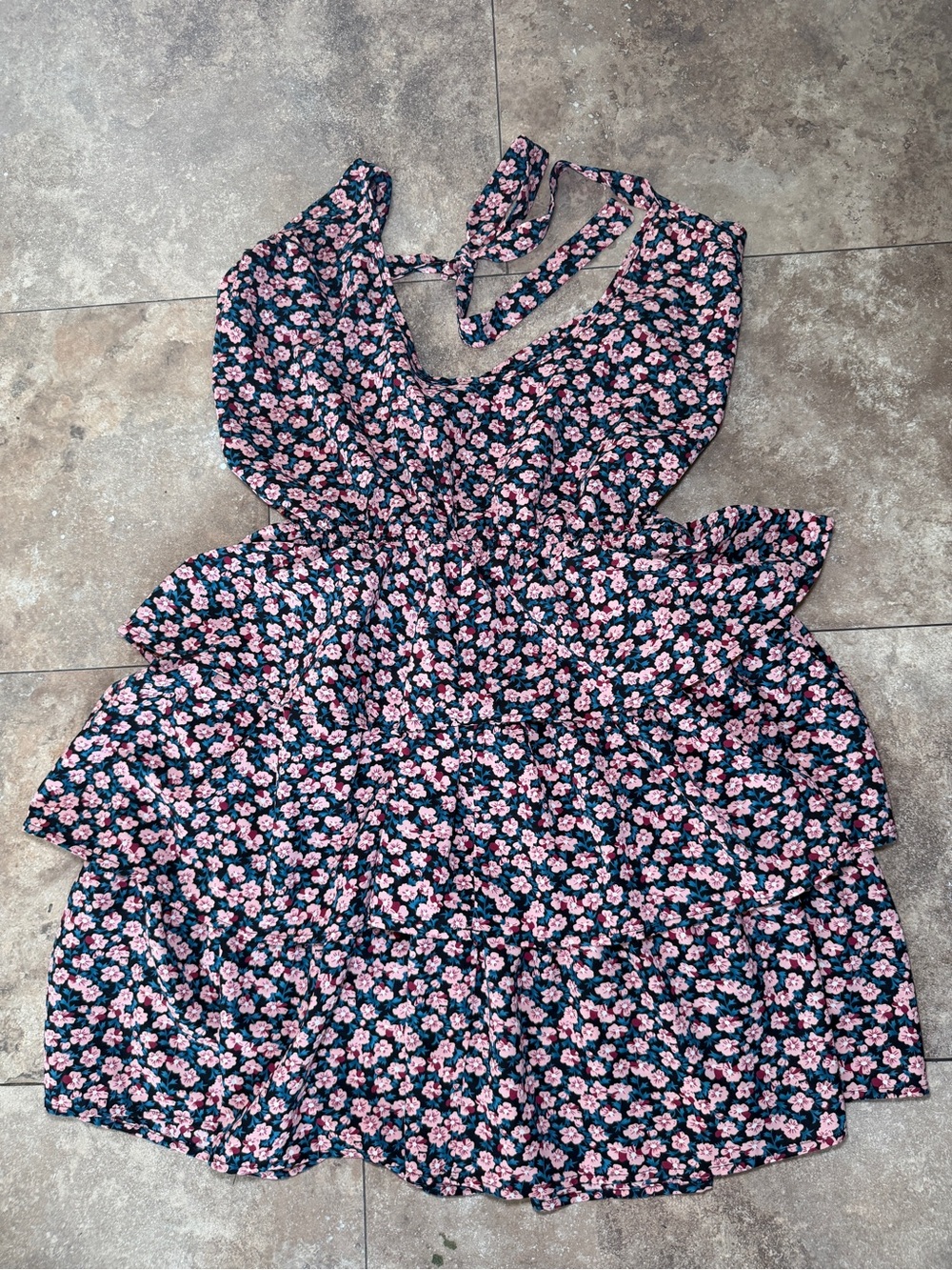 Pretty Garden pink floral dress Size S